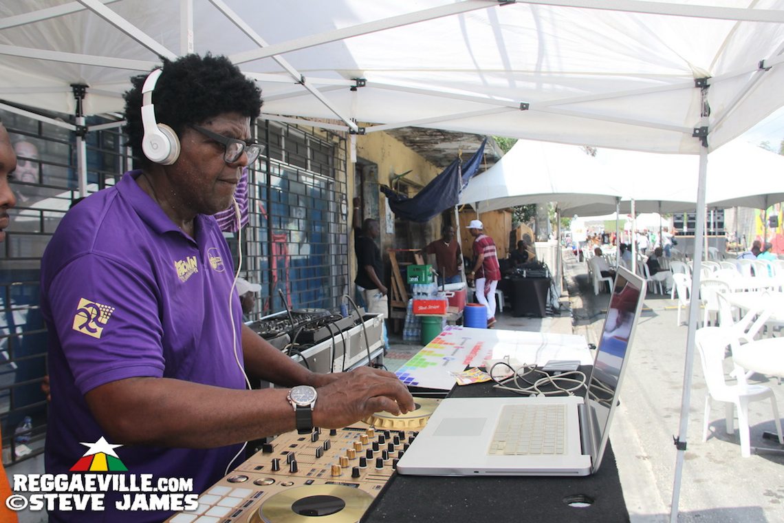 Beat Street - Plaque Unveiling