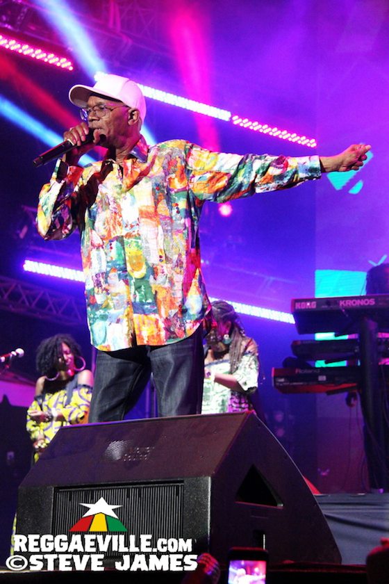 Beres Hammond with Beenie Man