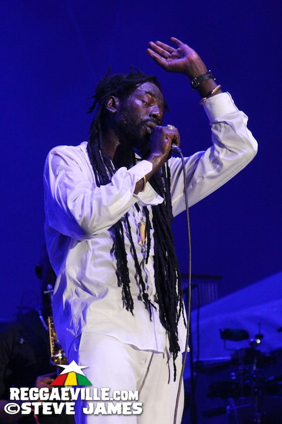 Buju Banton with Marcia Griffiths & Beres Hammond