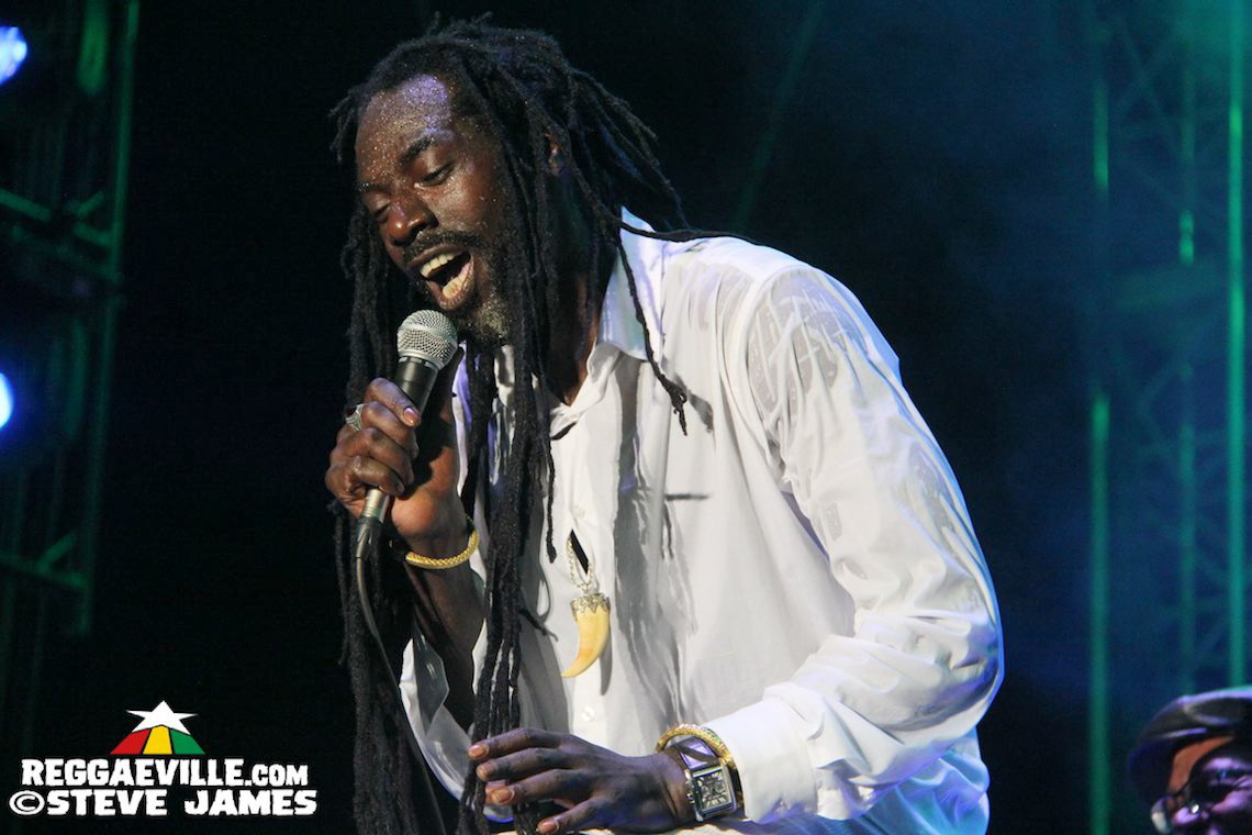 Buju Banton with Marcia Griffiths & Beres Hammond