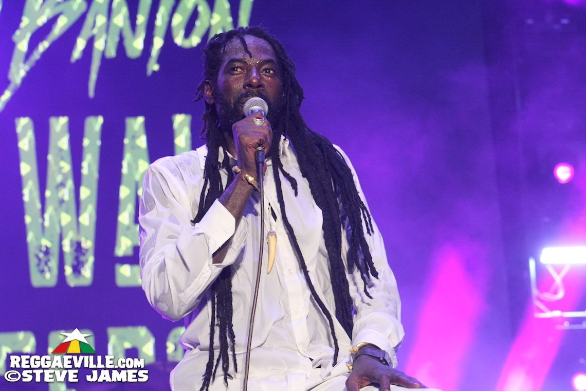 Buju Banton with Wayne Wonder & Gramps Morgan