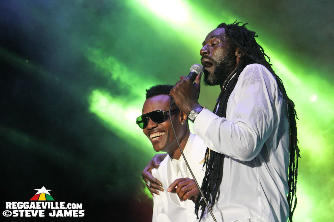 Buju Banton with Wayne Wonder & Gramps Morgan