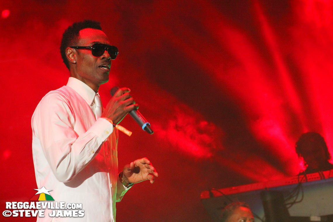 Buju Banton with Wayne Wonder & Gramps Morgan