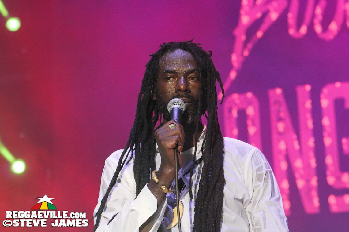 Buju Banton with Wayne Wonder & Gramps Morgan