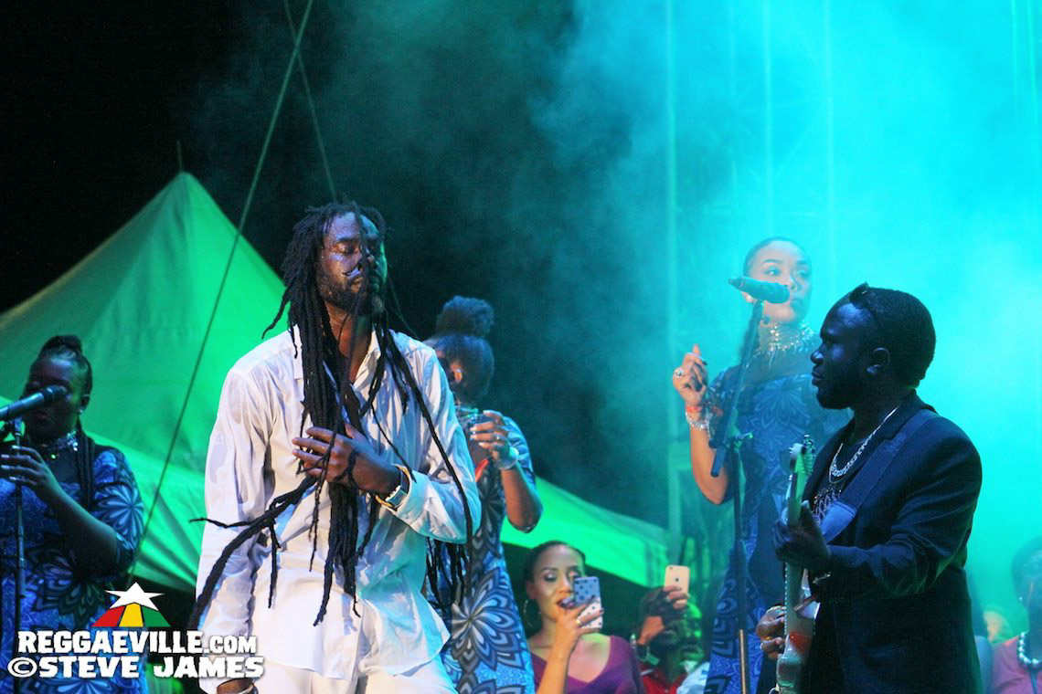 Buju Banton with Wayne Wonder & Gramps Morgan