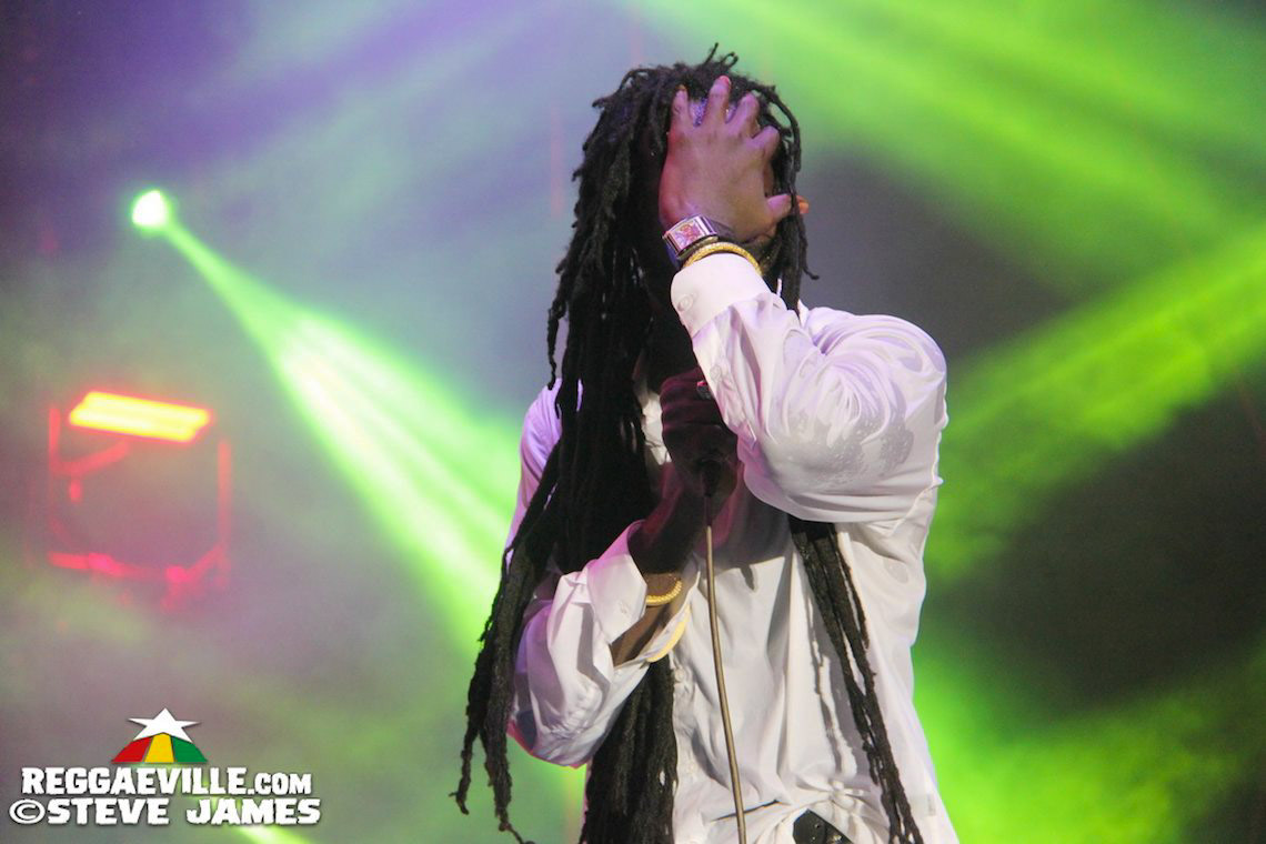 Buju Banton with Wayne Wonder & Gramps Morgan