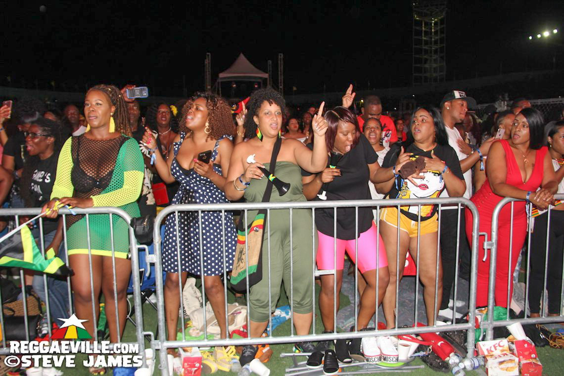 Buju Banton with Wayne Wonder & Gramps Morgan