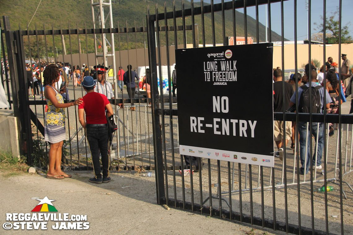 Early Vibes @ National Stadium