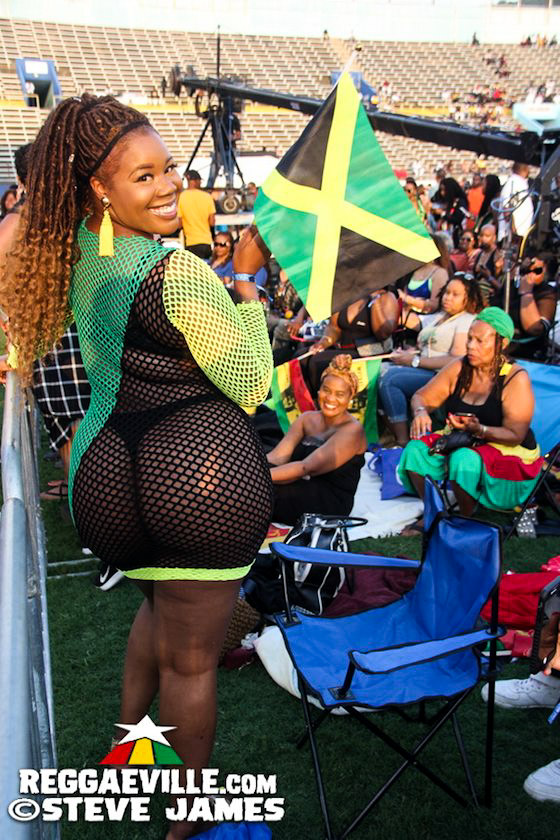 Early Vibes @ National Stadium