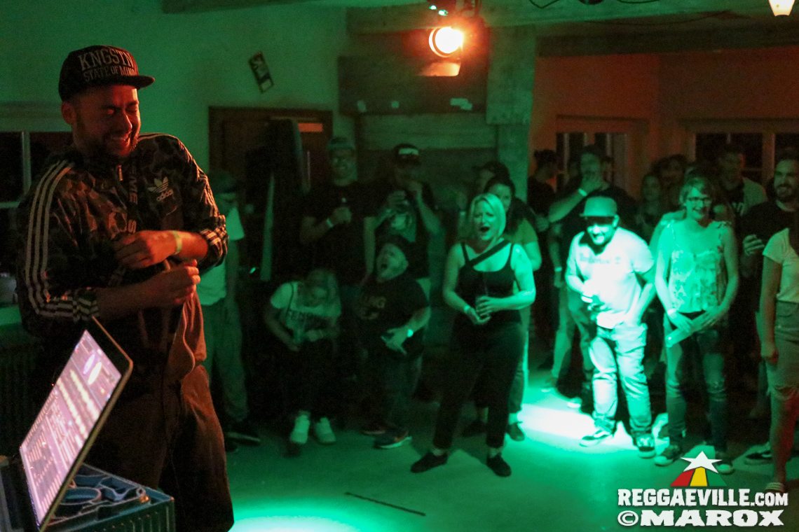 Sungun Sound vs. Fenshi Sound