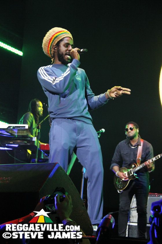 Chronixx feat. Mr Eazi & Chronicle