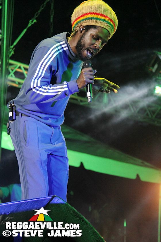 Chronixx feat. Mr Eazi & Chronicle