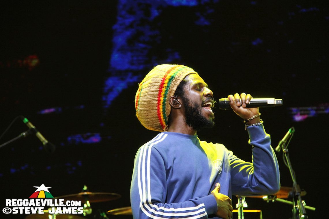 Chronixx feat. Mr Eazi & Chronicle