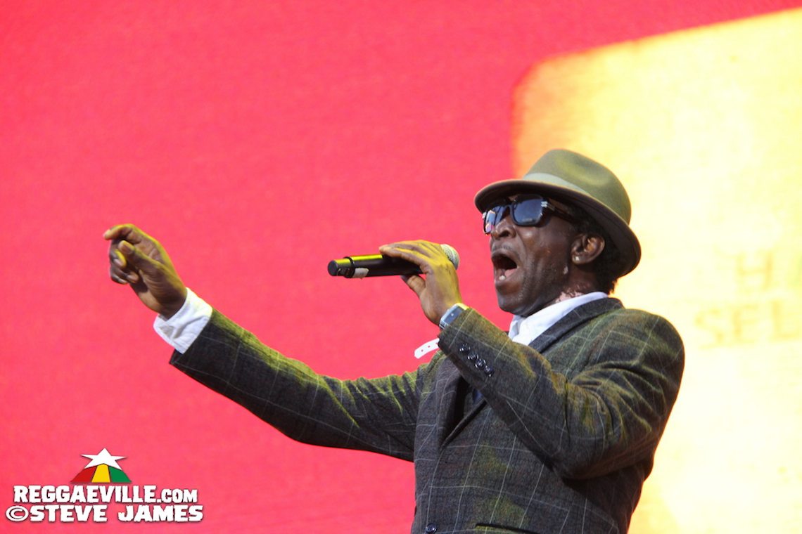 Chronixx feat. Mr Eazi & Chronicle