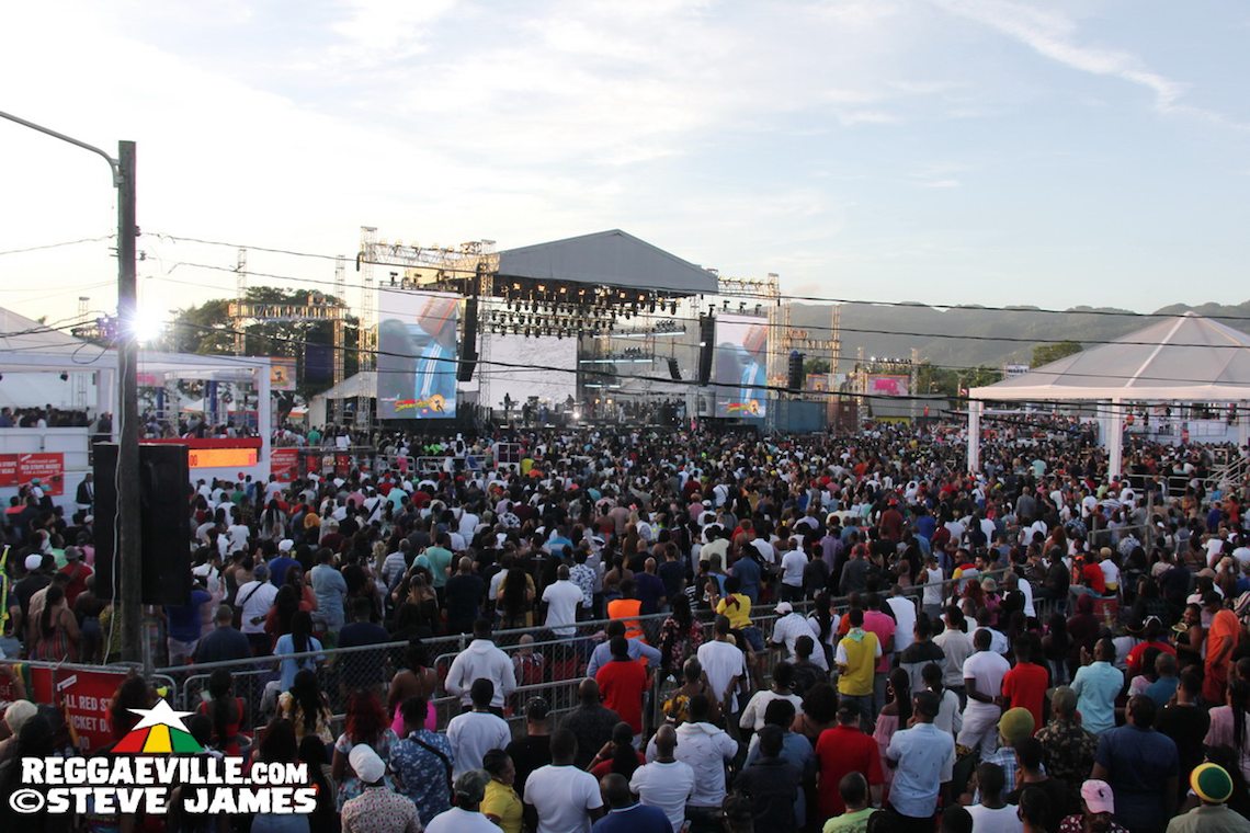 Chronixx feat. Mr Eazi & Chronicle