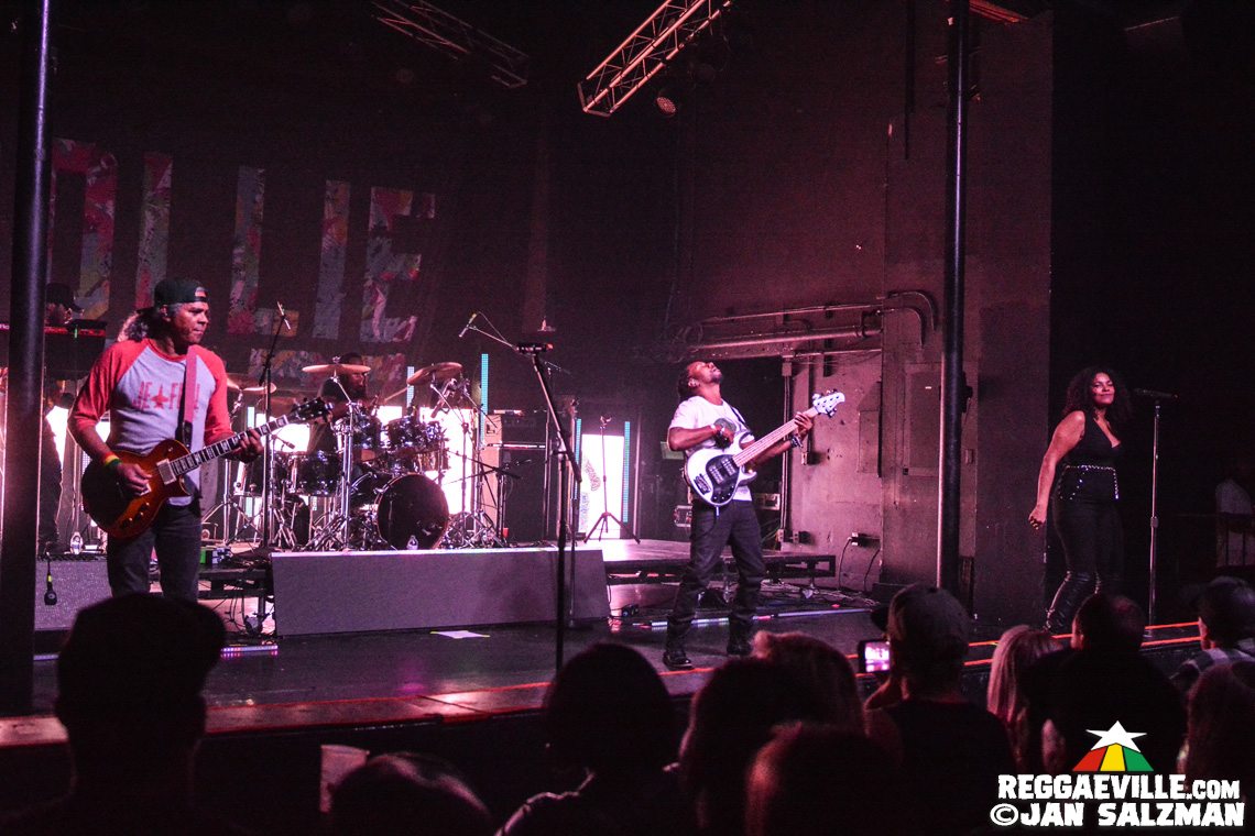 Collie Buddz & Keznamdi