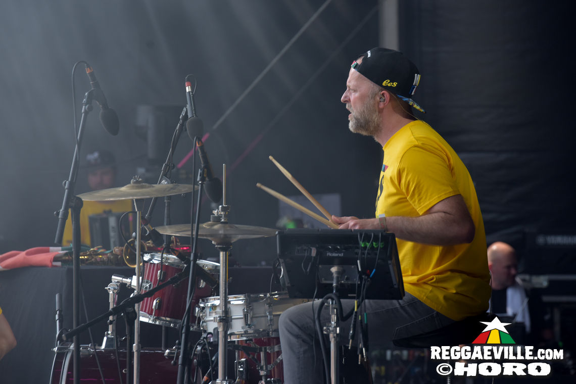 Ees, I Fire & Iriepathie