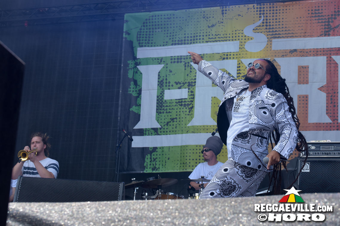 Ees, I Fire & Iriepathie