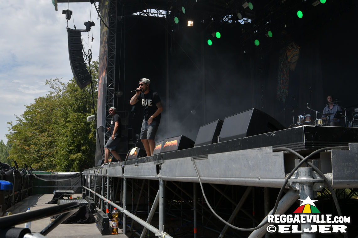 Ees, I Fire & Iriepathie