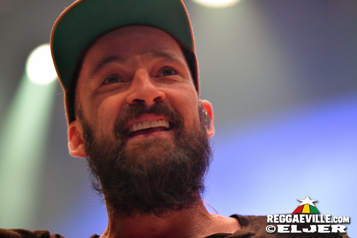 Gentleman & The Evolution with Banda Senderos