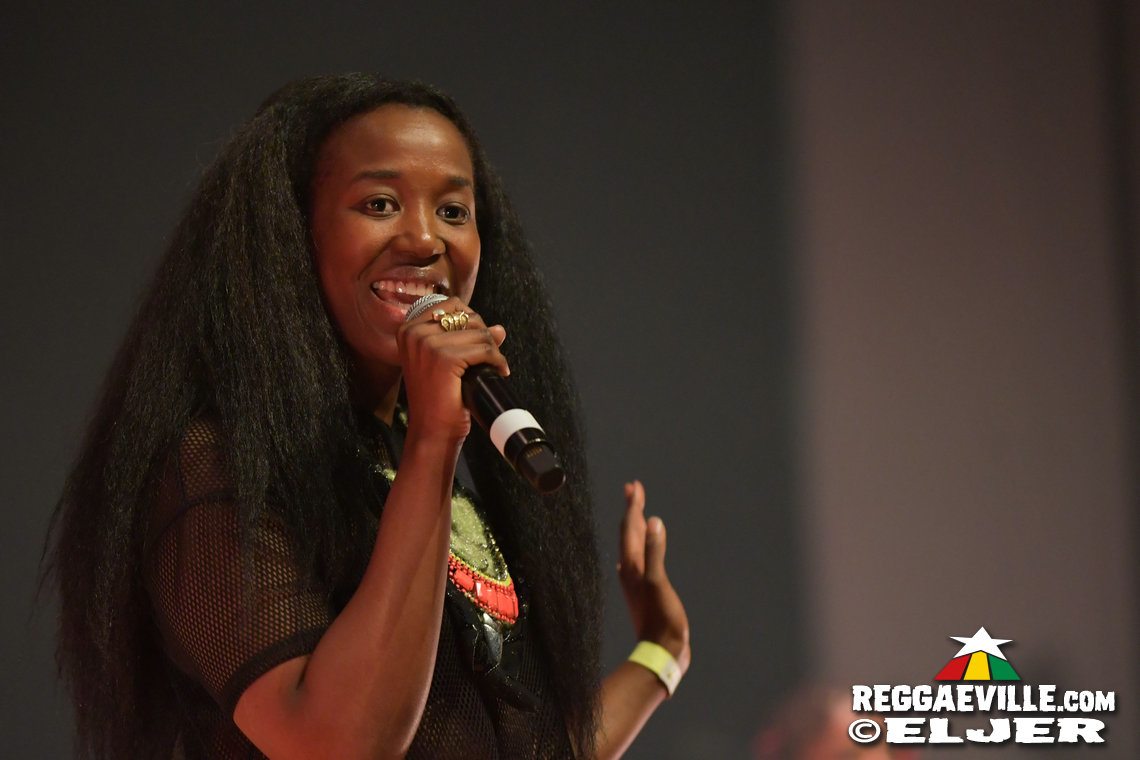 Gentleman & The Evolution with Banda Senderos