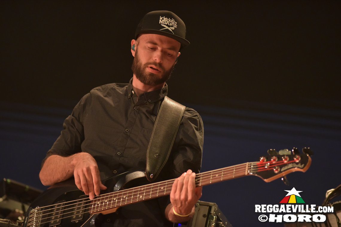 Gentleman & The Evolution with Banda Senderos