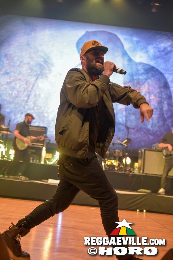 Gentleman & The Evolution with Banda Senderos