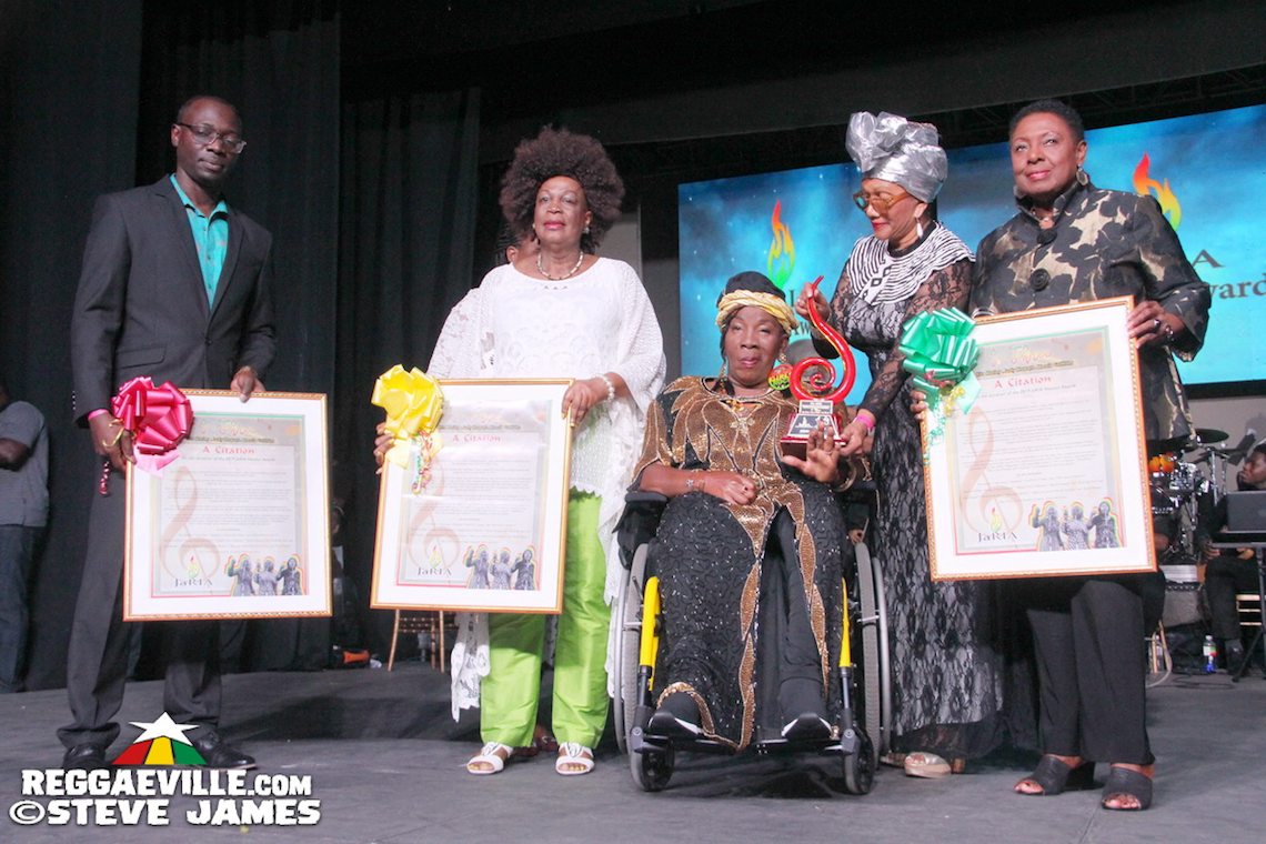 I-Threes, Eric Donaldson, Ruff Kutt Band