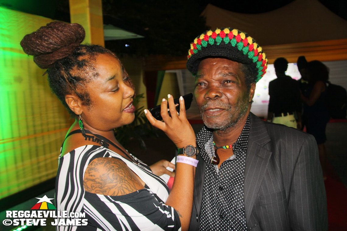 Naomi Cowan, Koffee and more...