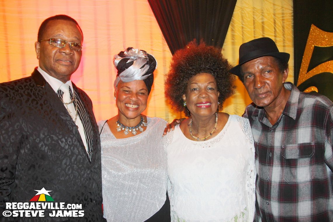 Naomi Cowan, Koffee and more...