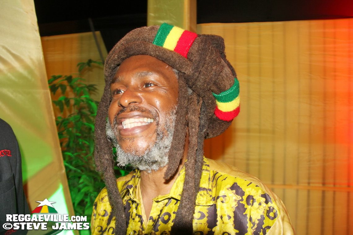 Naomi Cowan, Koffee and more...