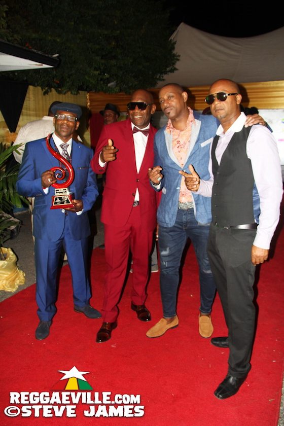 Naomi Cowan, Koffee and more...