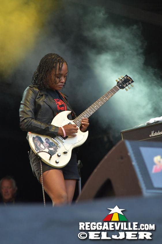 Jimmy Cliff & Tribal Seeds