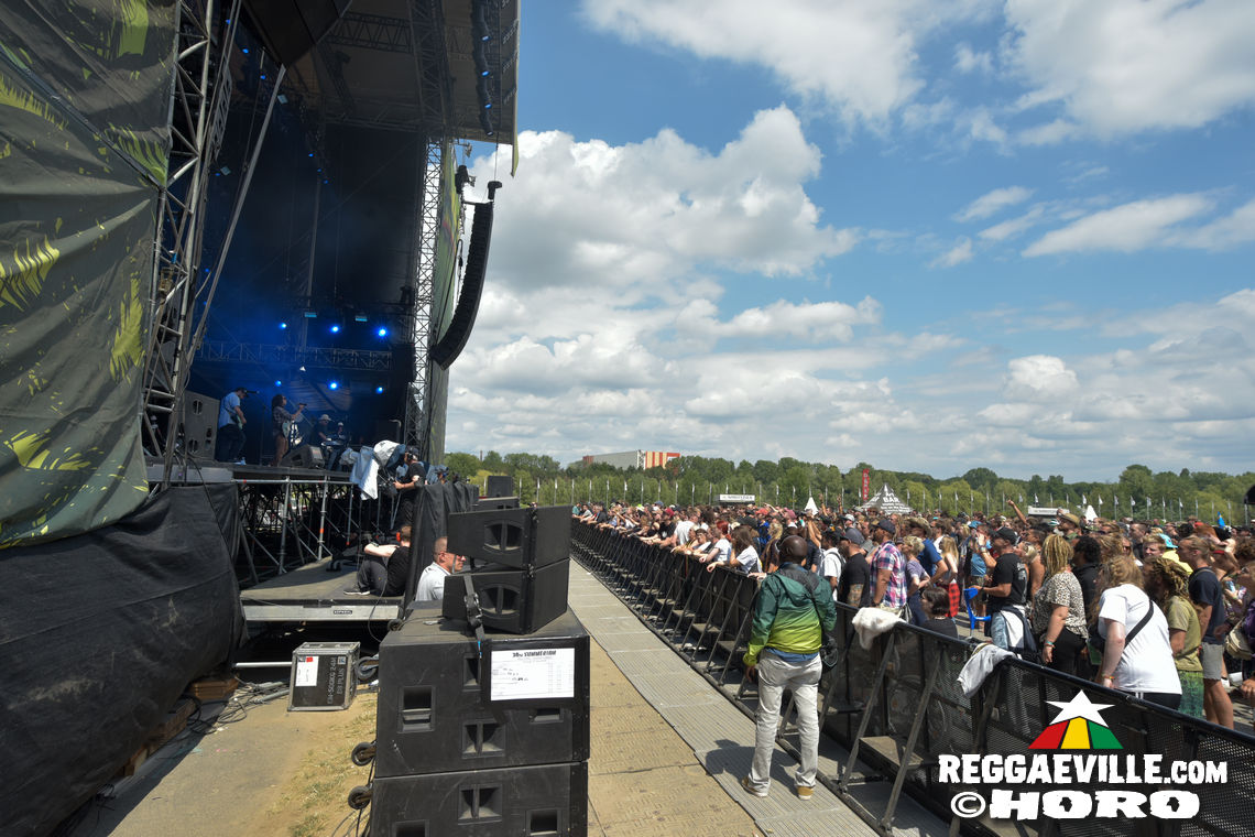Jimmy Cliff & Tribal Seeds