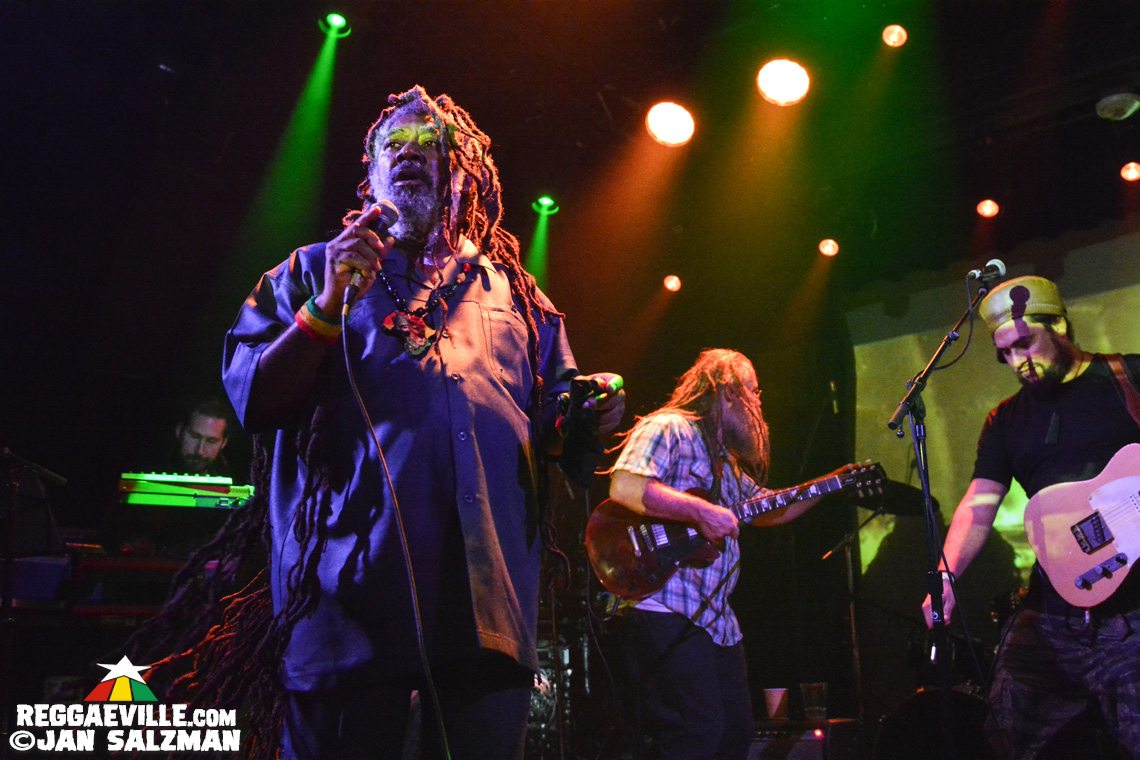 Johnny Clarke & Vivian Jones