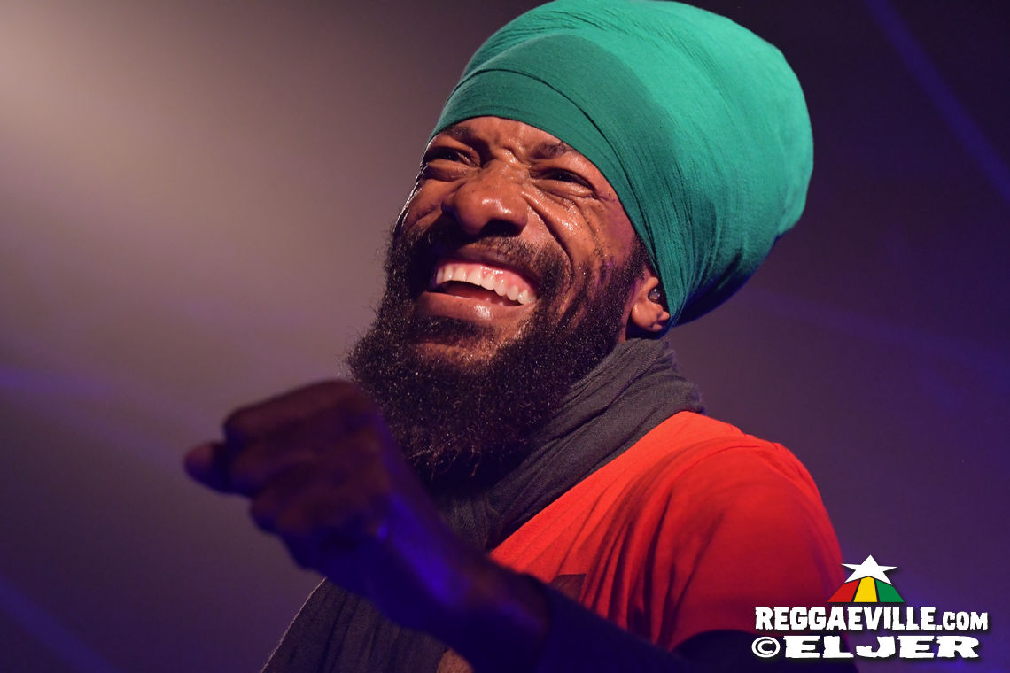 Junior Kelly & Jahbar I