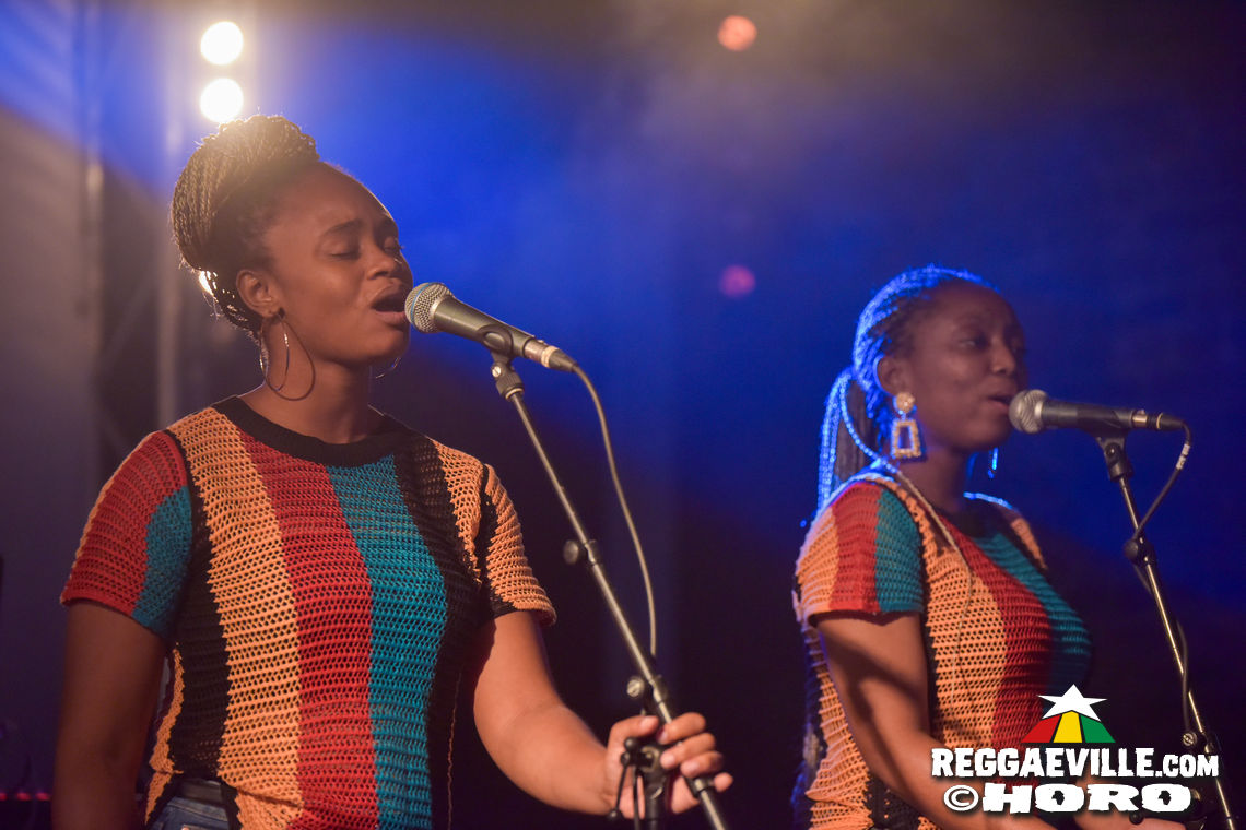 Junior Kelly & Jahbar I