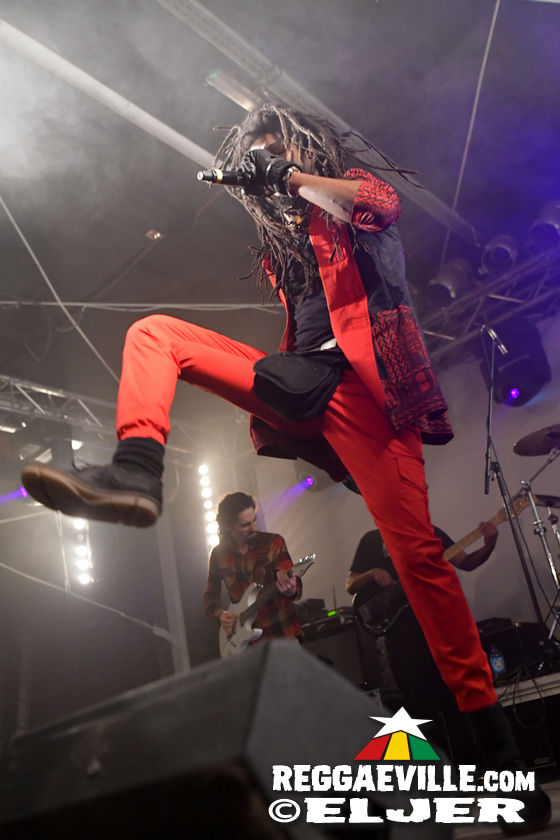 Junior Kelly & Jahbar I