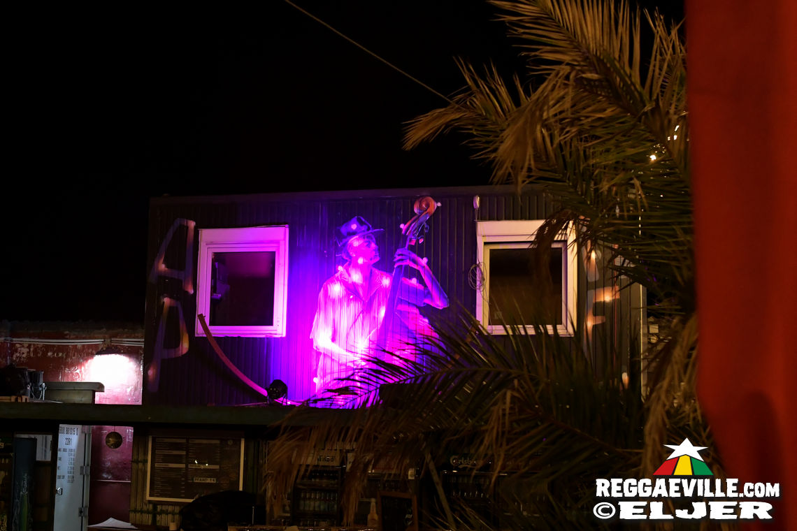 Junior Kelly & Jahbar I