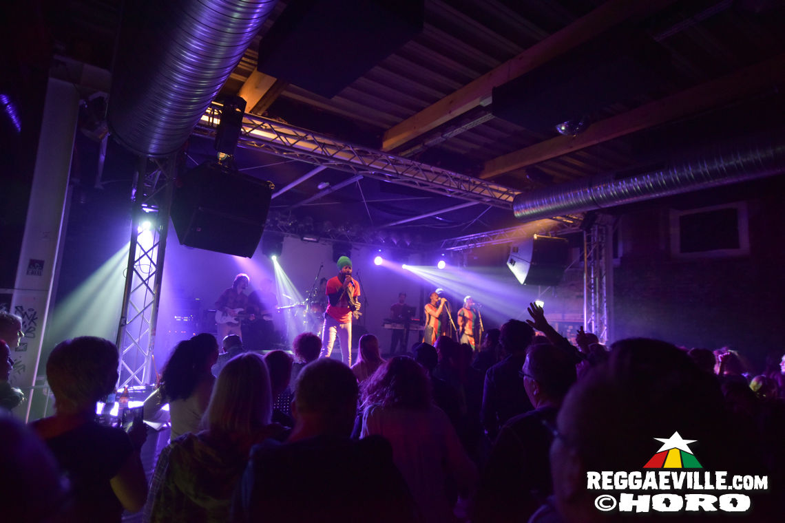 Junior Kelly & Jahbar I