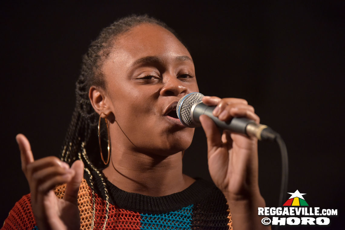 Junior Kelly & Jahbar I