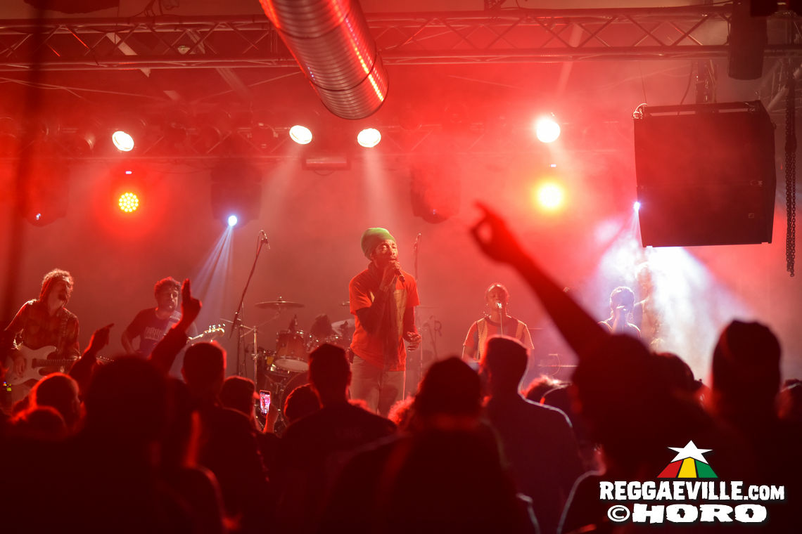 Junior Kelly & Jahbar I