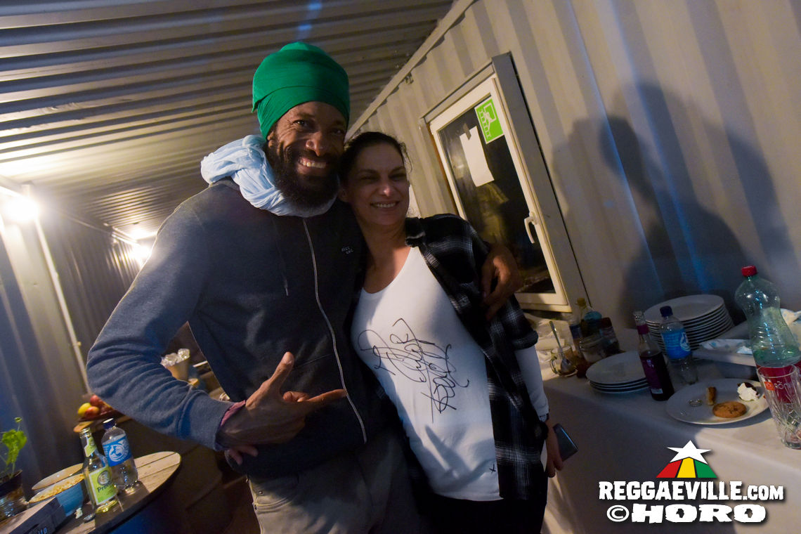 Junior Kelly & Jahbar I