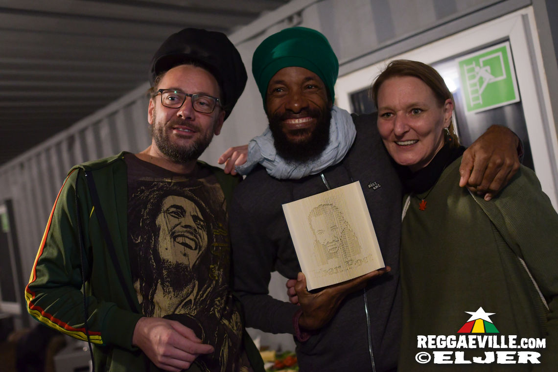 Junior Kelly & Jahbar I