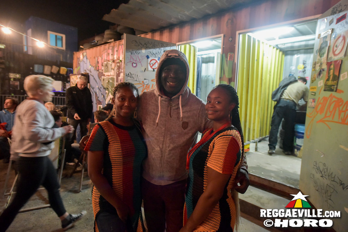 Junior Kelly & Jahbar I