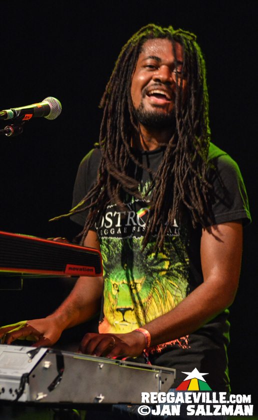 Katchafire, EarthKry