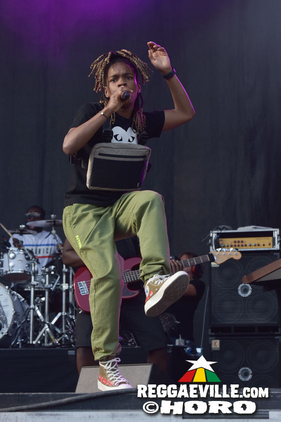 Koffee & Banda Senderos