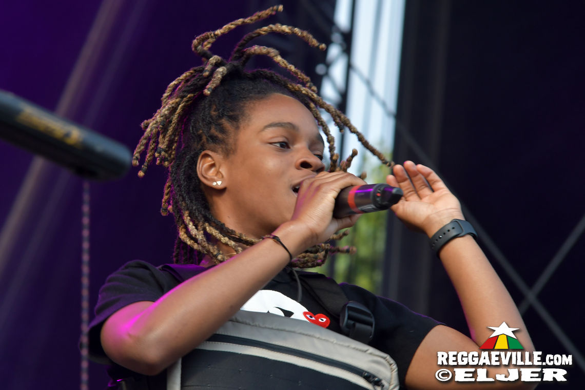 Koffee & Banda Senderos