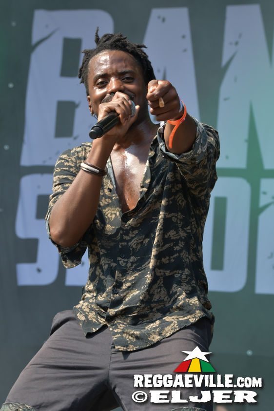 Koffee & Banda Senderos