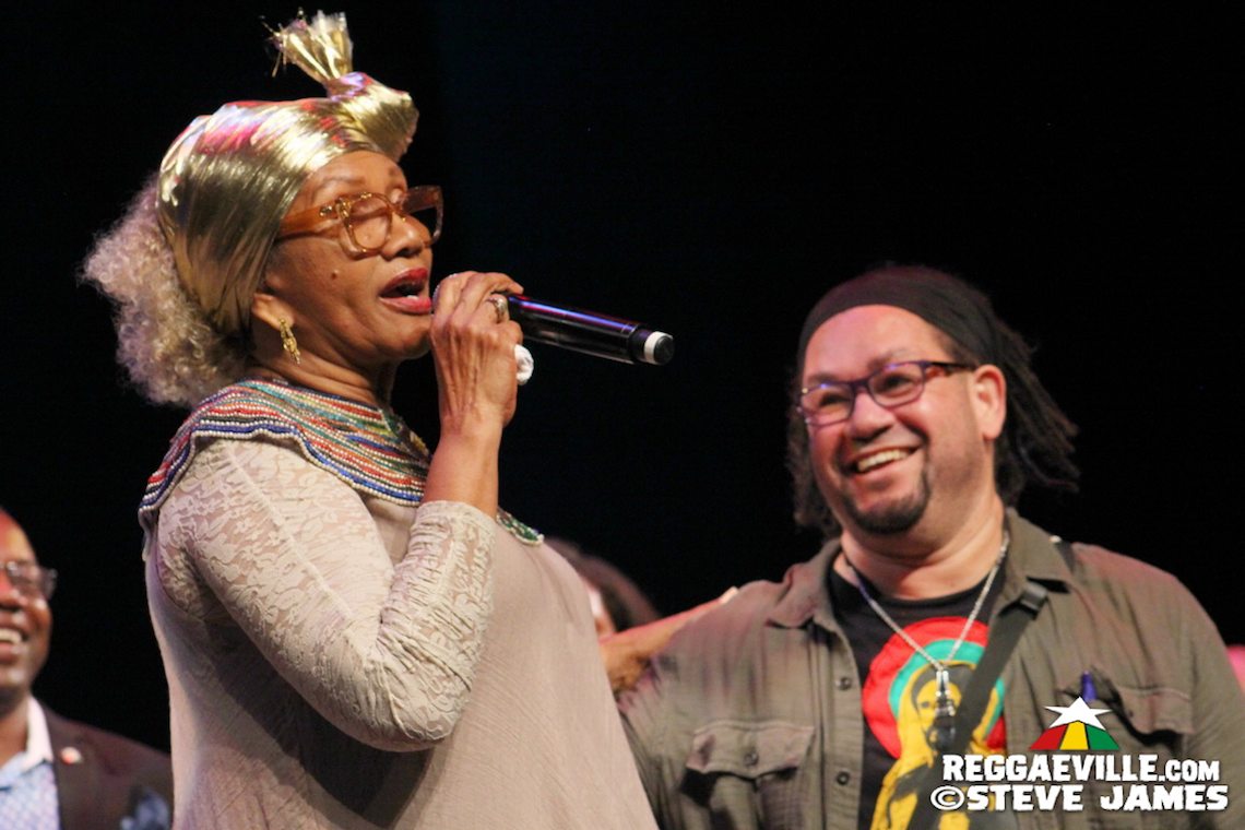 Marcia Griffiths & Freddie McGregor